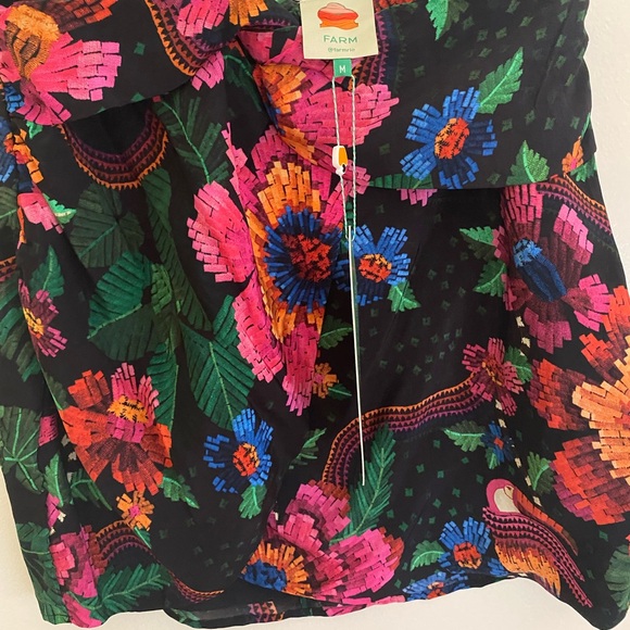 Farm Rio skirt size Med, NWT - Picture 2 of 5
